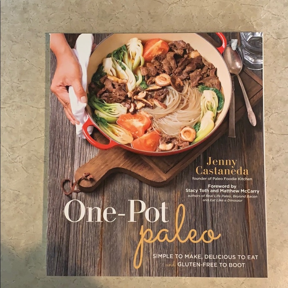 ❌ SOLD ❌ One Pot Paleo Cookbook